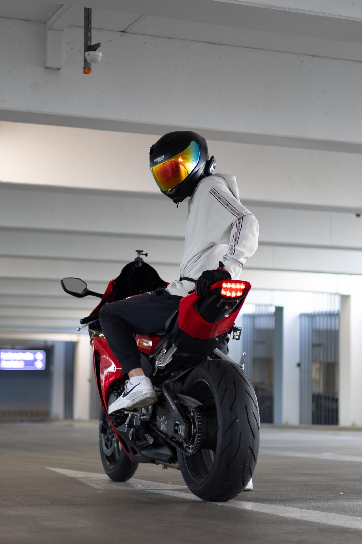 Vorher – Retusche Moto